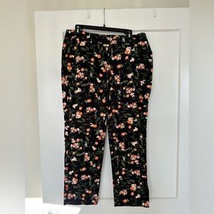 Zac & Rachel Black Floral Pants Size 10